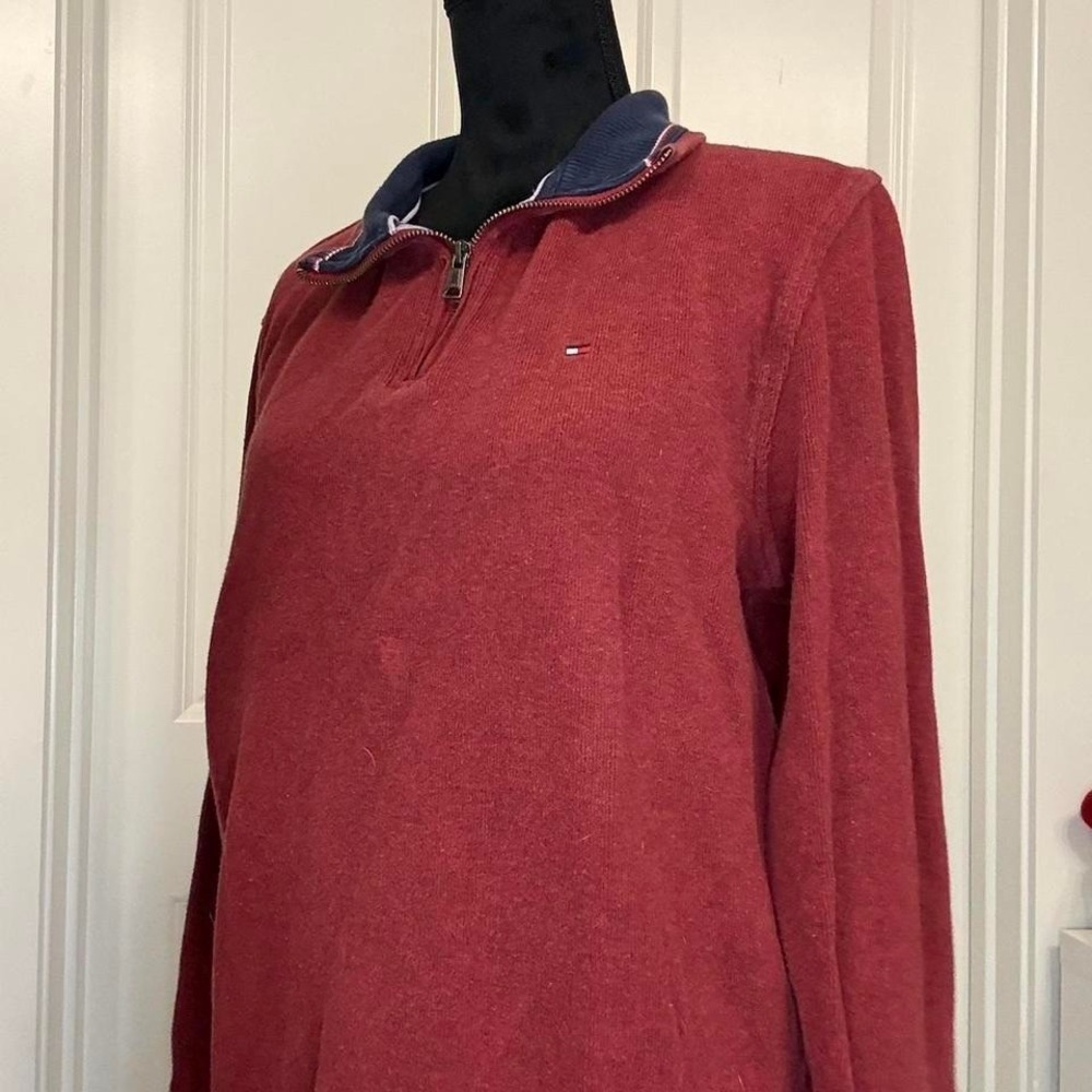 Red Tommy Hilfiger quarter zip – Size‎ M